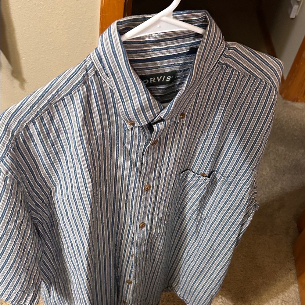 Orvis Men's Casual Blue and White Striped Shirt